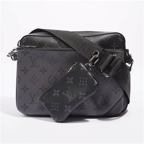 louis vuitton pouch trio|louis vuitton monogram pochette.